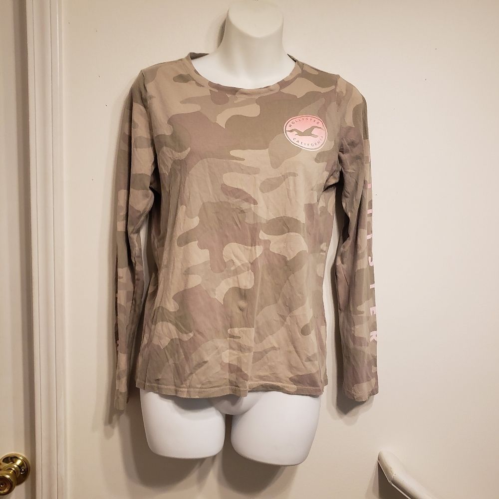 ‎Hollister top